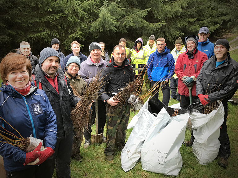 Thousands of trees planted to support water quality